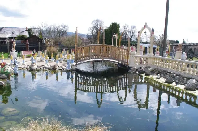 Zemědělský skanzen, muzeum veteránů a zoopark Rapotín